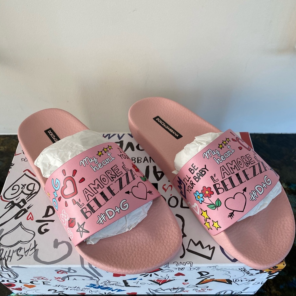 Dolce & Gabbana Slides
